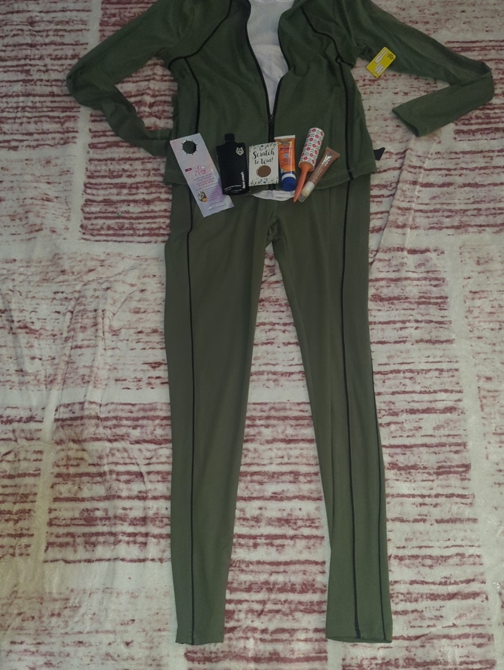 Pro Player Medium Jogging Suit Combo